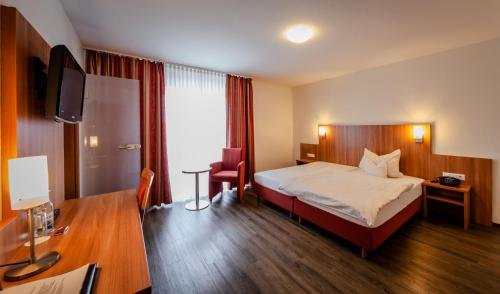 Hotel Grauleshof — Aalen — photo 4