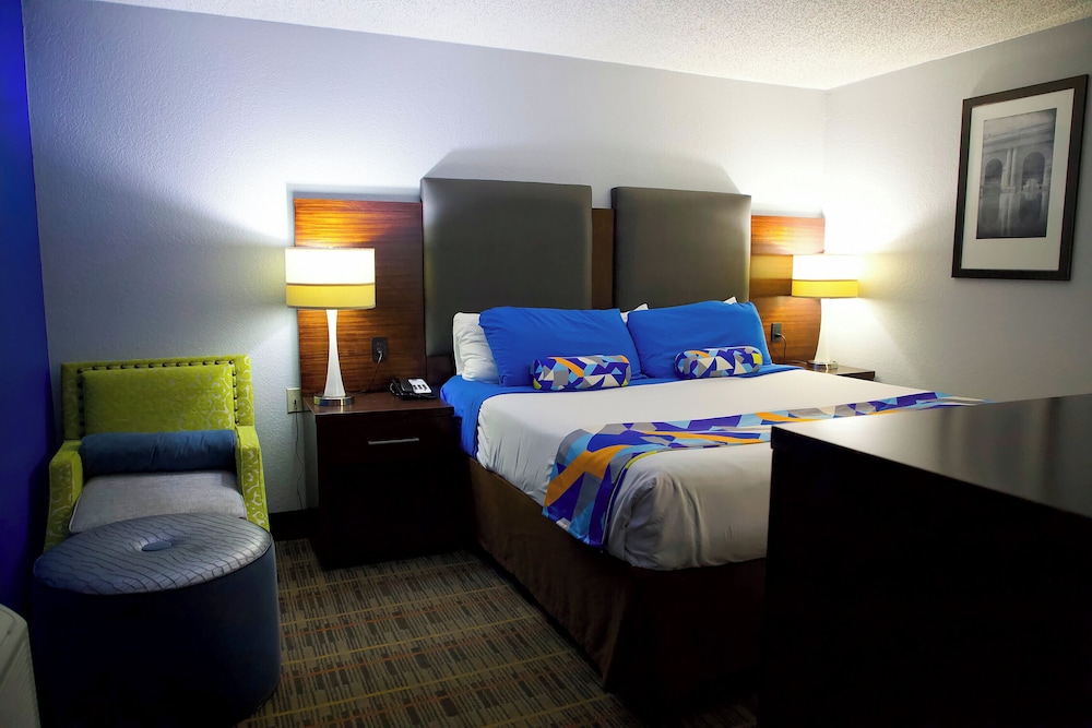 Super 8 by Wyndham Parsons - photo 11