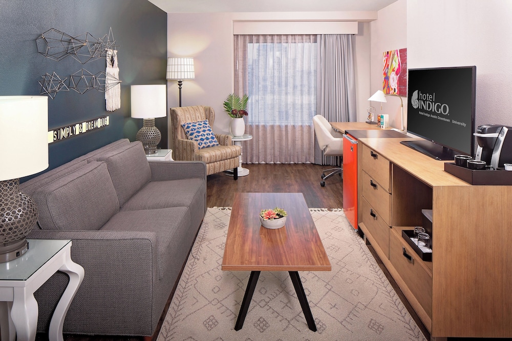 Hotel Indigo Austin Downtown University by IHG - photo 10