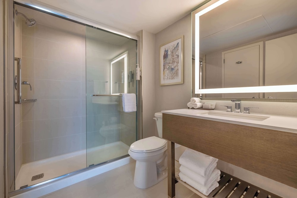 Embassy Suites by Hilton Tulsa I 44 - photo 32