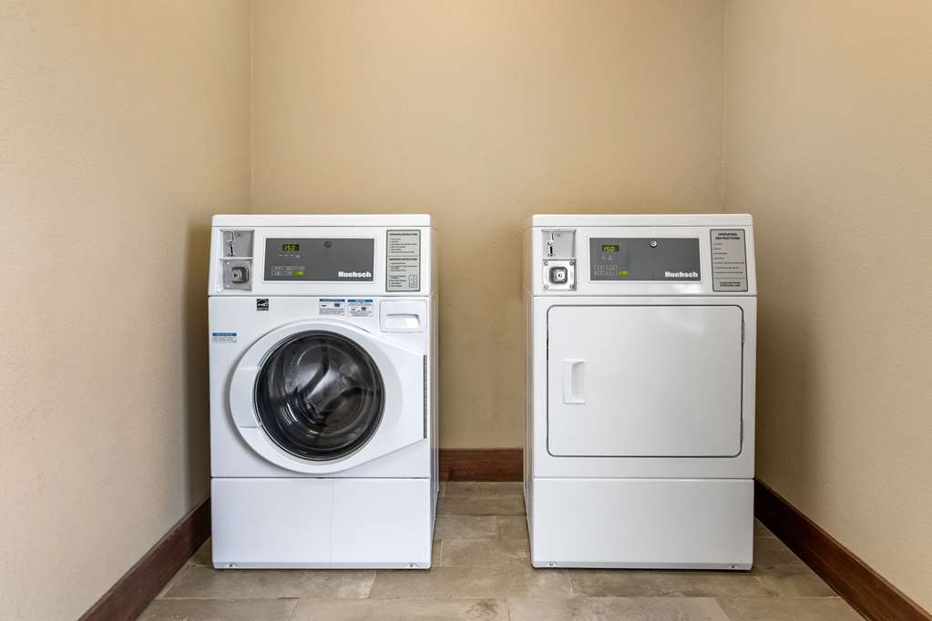 Comfort Inn & Suites Augusta - photo 32