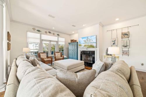 Sandy Gull Too - carbon neutral hotel in Orange Beach