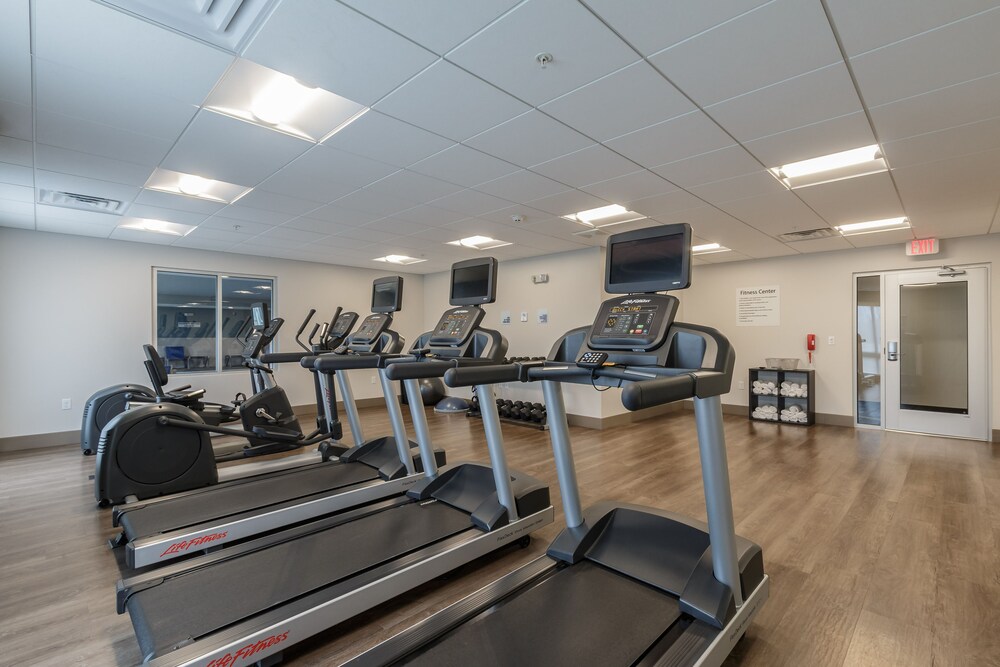 Holiday Inn Express & Suites South Bend Casino by IHG - photo 12