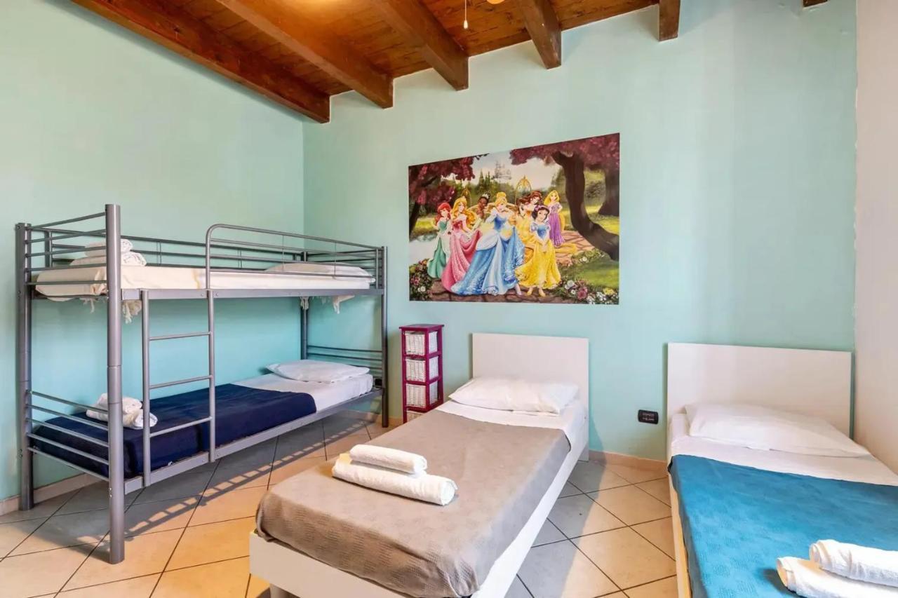 Charming Apartment in Verona with Terrace — 4-Star Luxury Hotel in Verona, Italy
