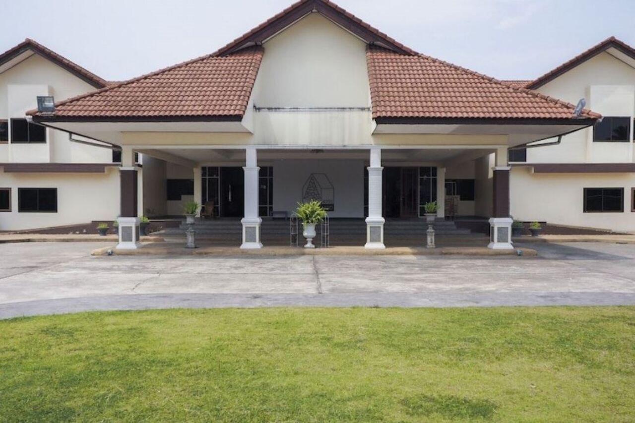 Golden Land Hotel pet-friendly hotel Chiang Rai