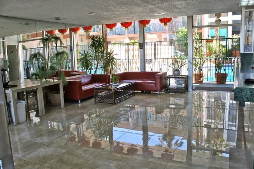Royal Century Hotel - photo 27