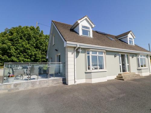 Tullyally — Moville