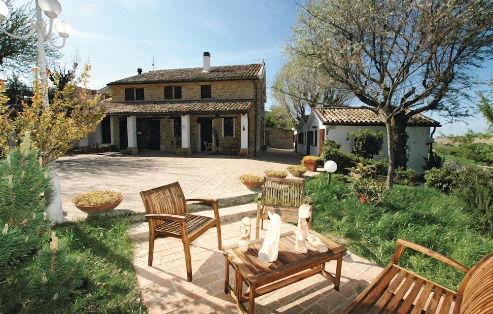 Casale Civetta - last minute hotel in Rome