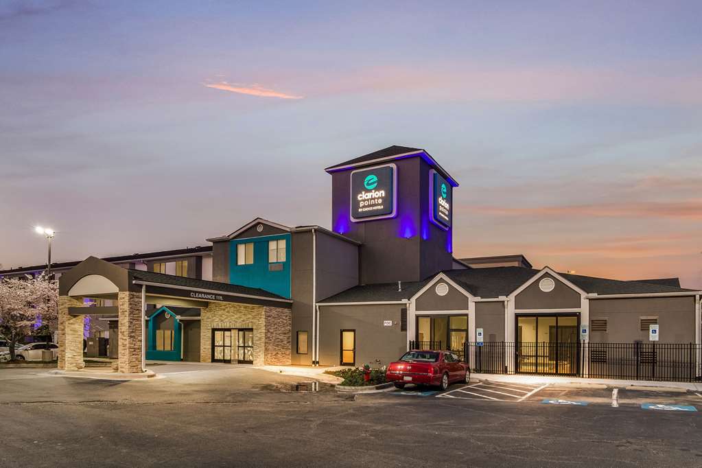 Clarion Pointe Wake Forest Raleigh North - photo 32