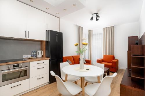 Przewóz Comfort Apartment by BookingHost — 4-Star Luxury Hotel in Krakow, Poland
