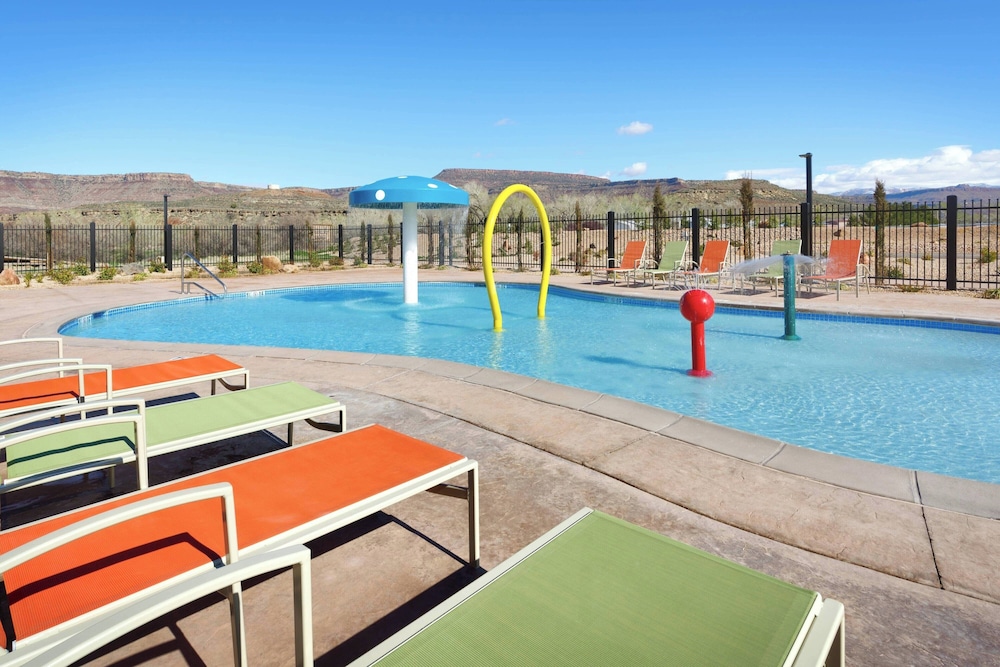 Fairfield Inn & Suites by Marriott Virgin Zion National Park - photo 30