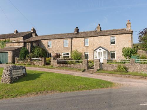 Abraham's Cottage — 5-Star Luxury Hotel in Richmond, United Kingdom