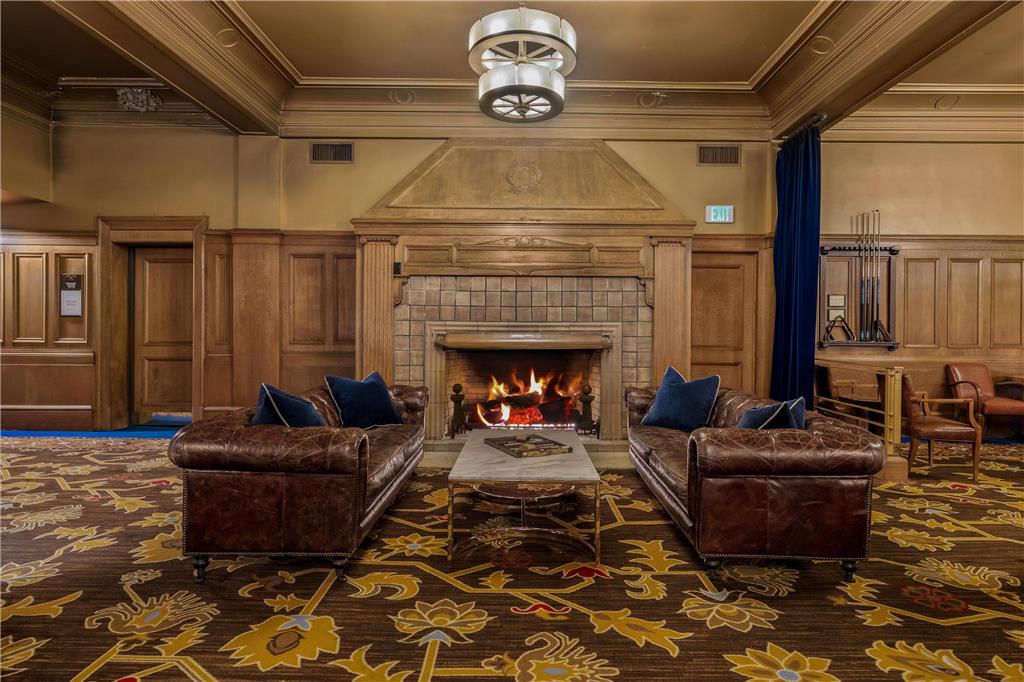 Arctic Club Hotel - photo 18