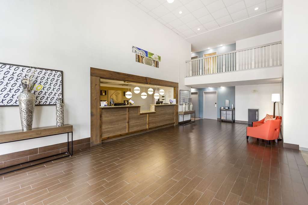 Comfort Inn Meridian Bonita Lakes - photo 6