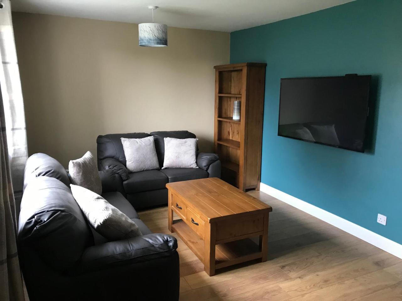 Heb Holiday Self Catering Accommodation Isle of Benbecula — hotel near Benbecula Airport