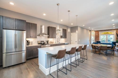 Parkside Comfort JZ Vacation Rentals — 4-Star Luxury Hotel in St. Louis, United States