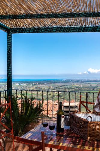 CuccurucuMare suite apartment — 4-Star Luxury Hotel in Castagneto Carducci, Italy