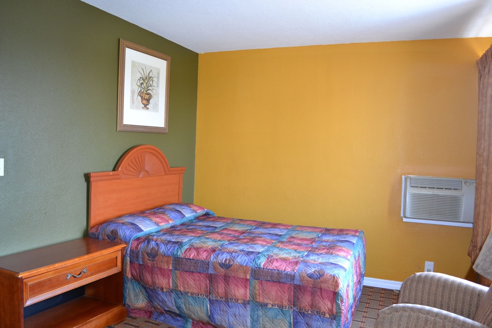 San Marina Motel - photo 24