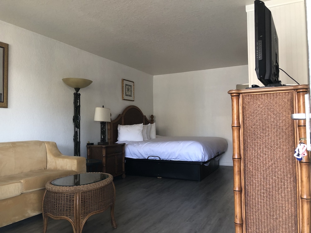 Holiday Isles Resort - photo 6