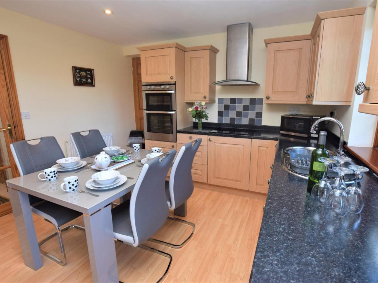 2 Bed In Looe Landc — Duloe — photo 3