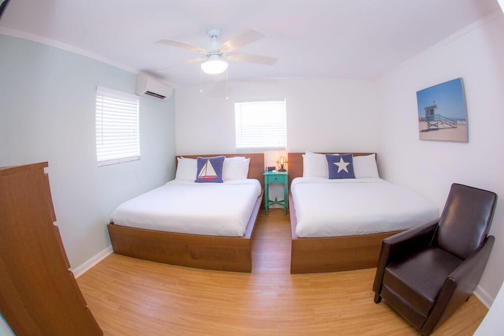 St Pete Beach Suites - photo 25