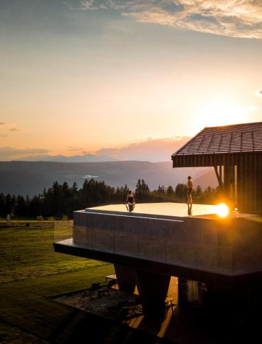 Aeon Hotel Adults Only Bed Breakfast — Soprabolzano