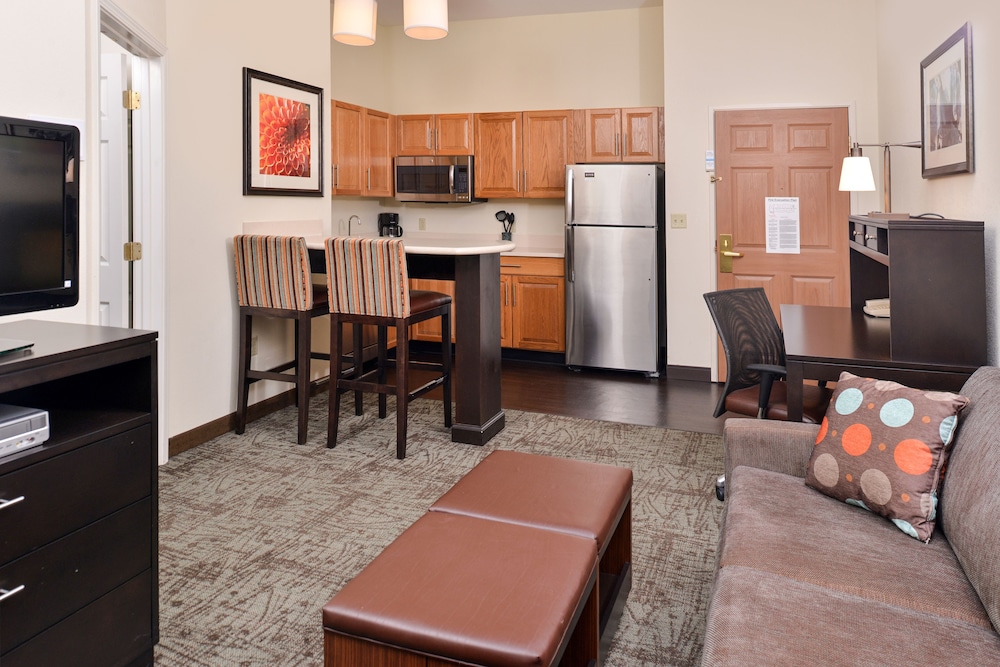 Staybridge Suites O'Fallon Chesterfield by IHG - photo 37