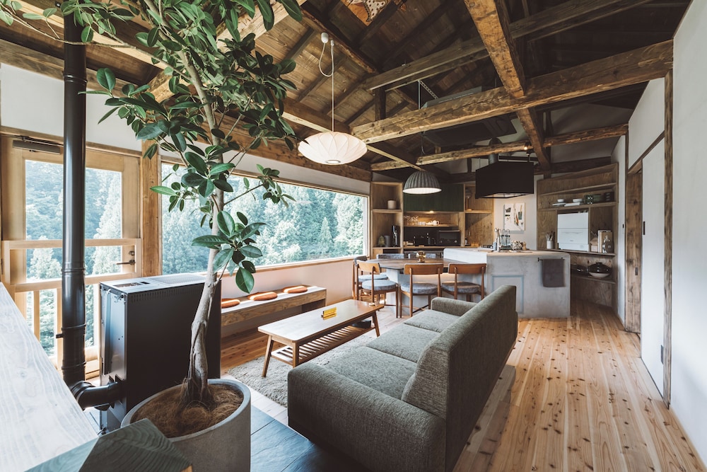 Nipponia Kosuge Village Cliff Side Villa — 4-Star Luxury Hotel in Ome, Japan
