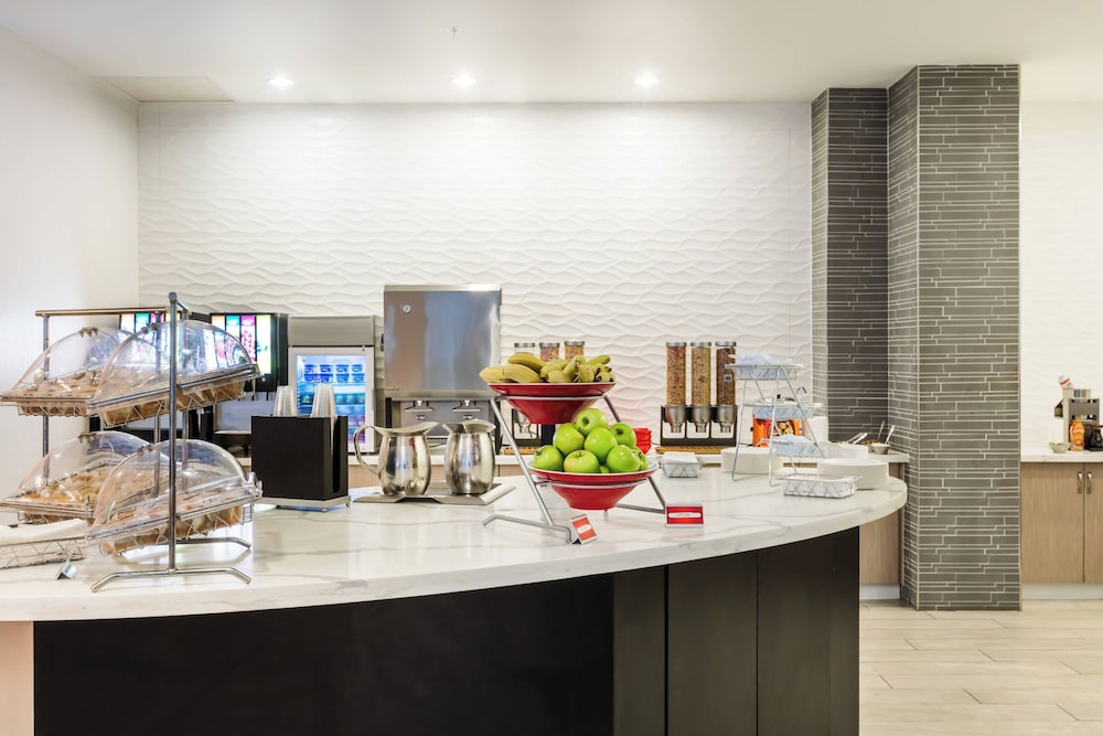 TownePlace Suites by Marriott Orlando at SeaWorld - photo 38