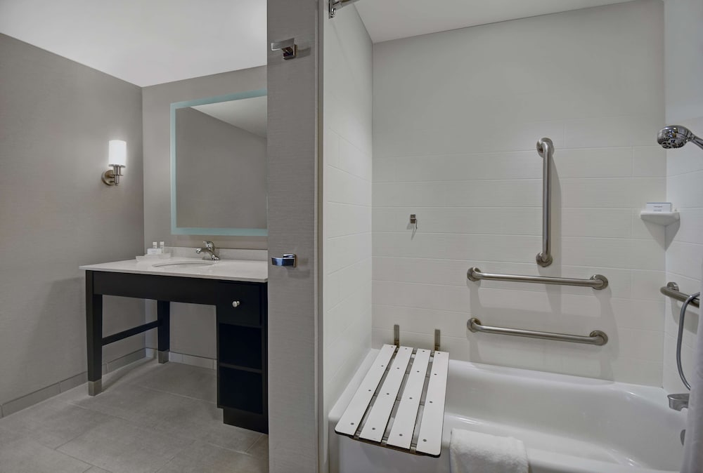 Homewood Suites by Hilton Hamilton NJ - photo 24