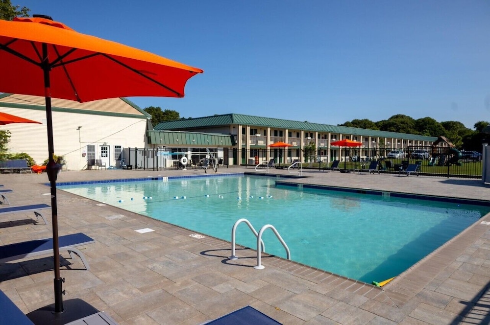 Sunbird Cape Cod Resort - photo 14