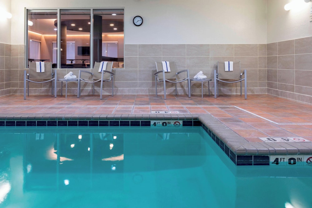 SpringHill Suites by Marriott Rochester Mayo Clinic St Marys - photo 22