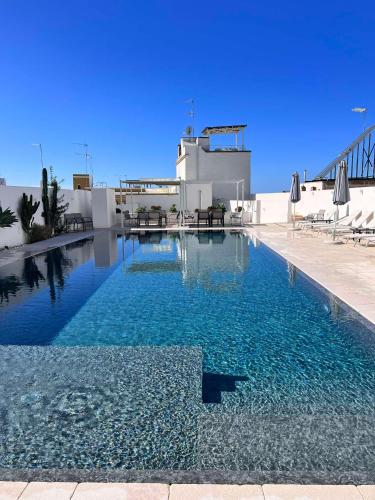 Appartamento Magnolia Deluxe — 4-Star Luxury Hotel in Sannicola, Italy
