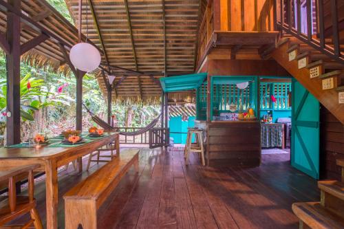 La Casita — 4-Star Luxury Hotel in None, Costa Rica