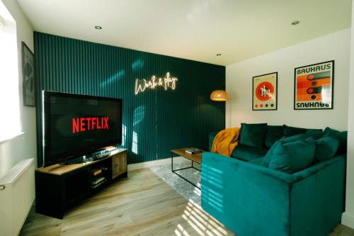 FreeParking Contractors Wifi SmartTV in Nottingham, United Kingdom