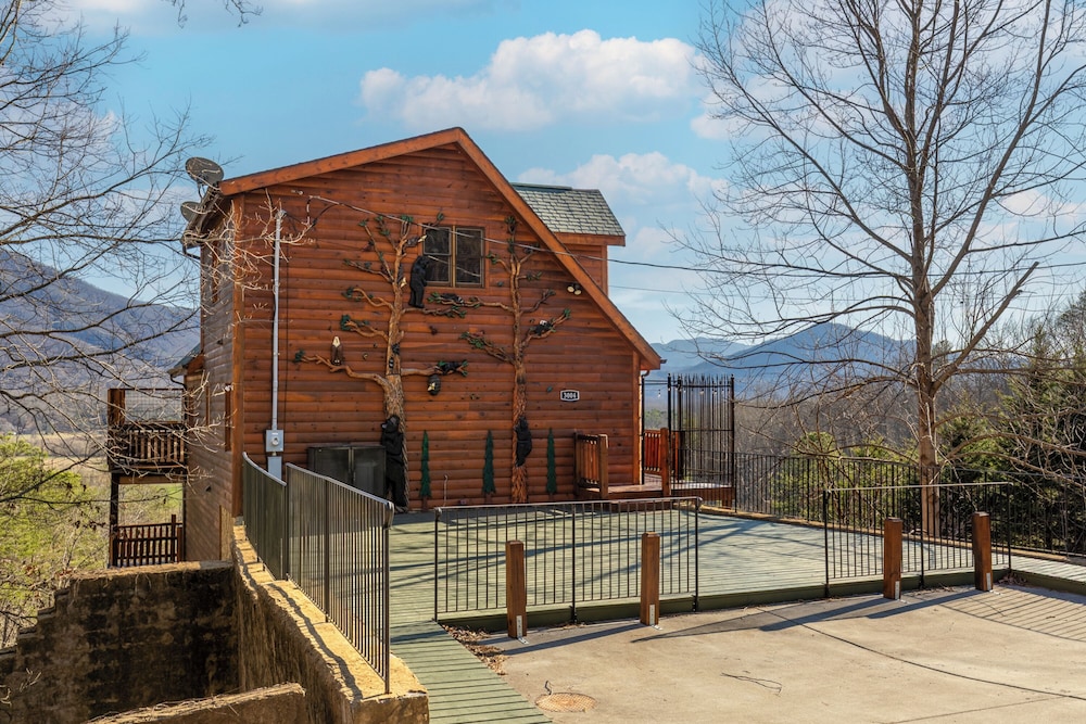 Awesome Endeavor in Sevierville, United States