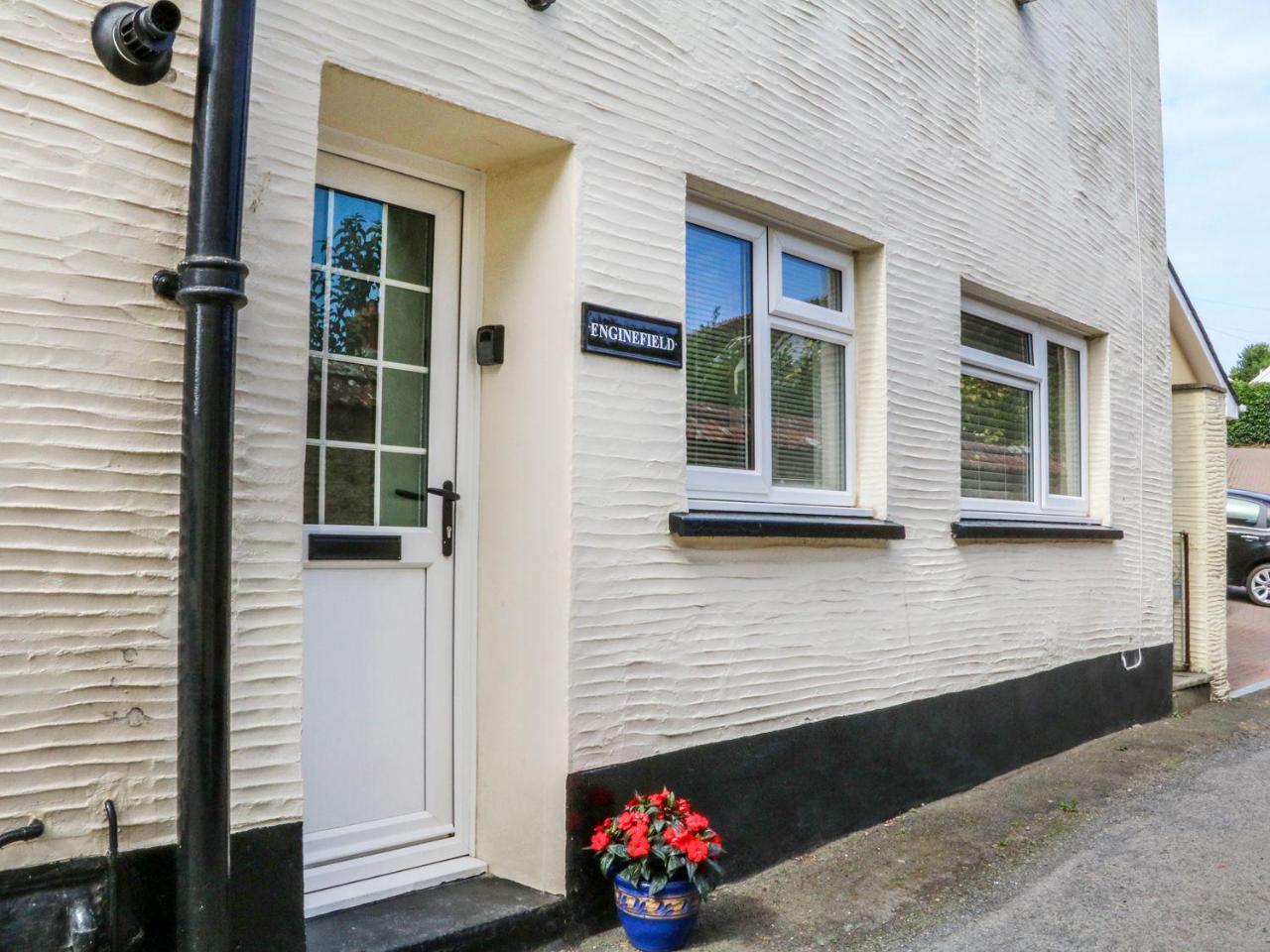 Enginefield in Ilfracombe, United Kingdom