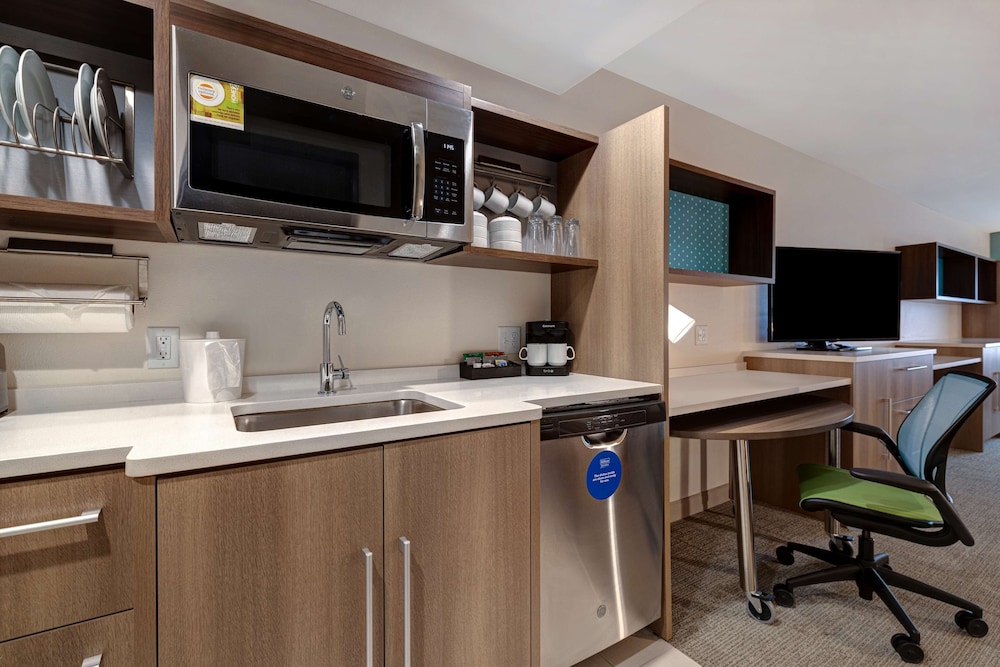 Home2 Suites By Hilton Dekalb - photo 10