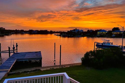 Sunset Bay in Dauphin Island, United States
