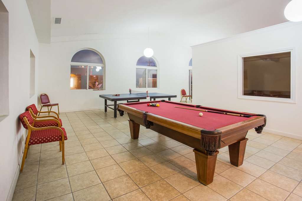 Super 8 by Wyndham Remington - photo 14
