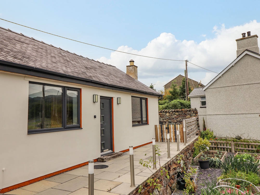 Bryn Hyfryd in Unknown City, United Kingdom