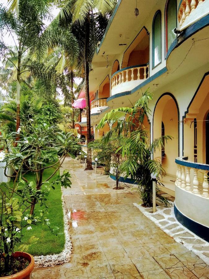Baga Waves by Dia Hotels And Homes in Calangute, India