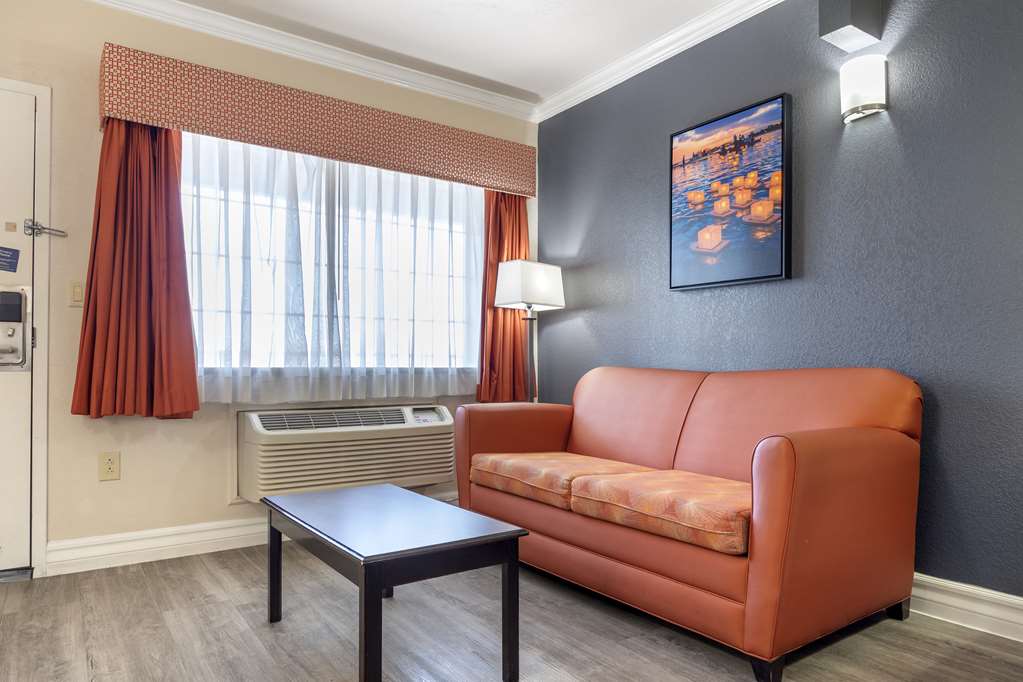 Best Western Anthony West El Paso - photo 17