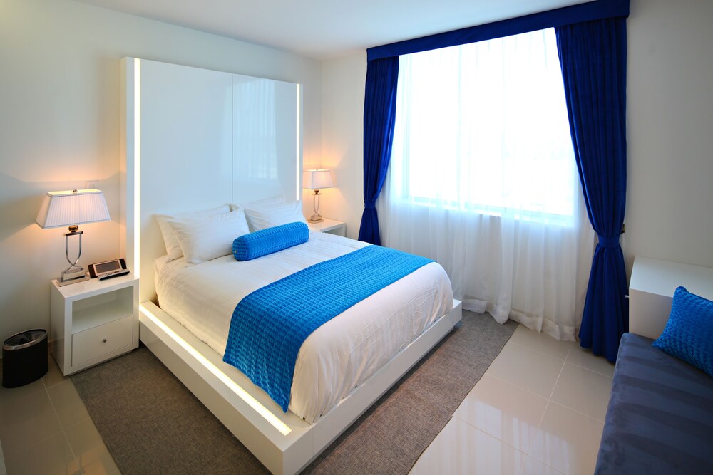 The One Boutique Hotel — hotel in Carrollton