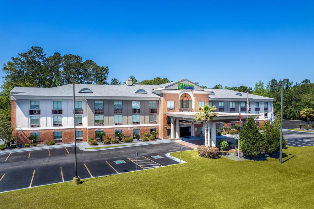 Holiday Inn Express Hotel & Suites Hinesville East Fort Stewart - photo 160