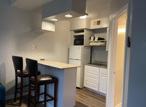 Executive Suites - photo 12