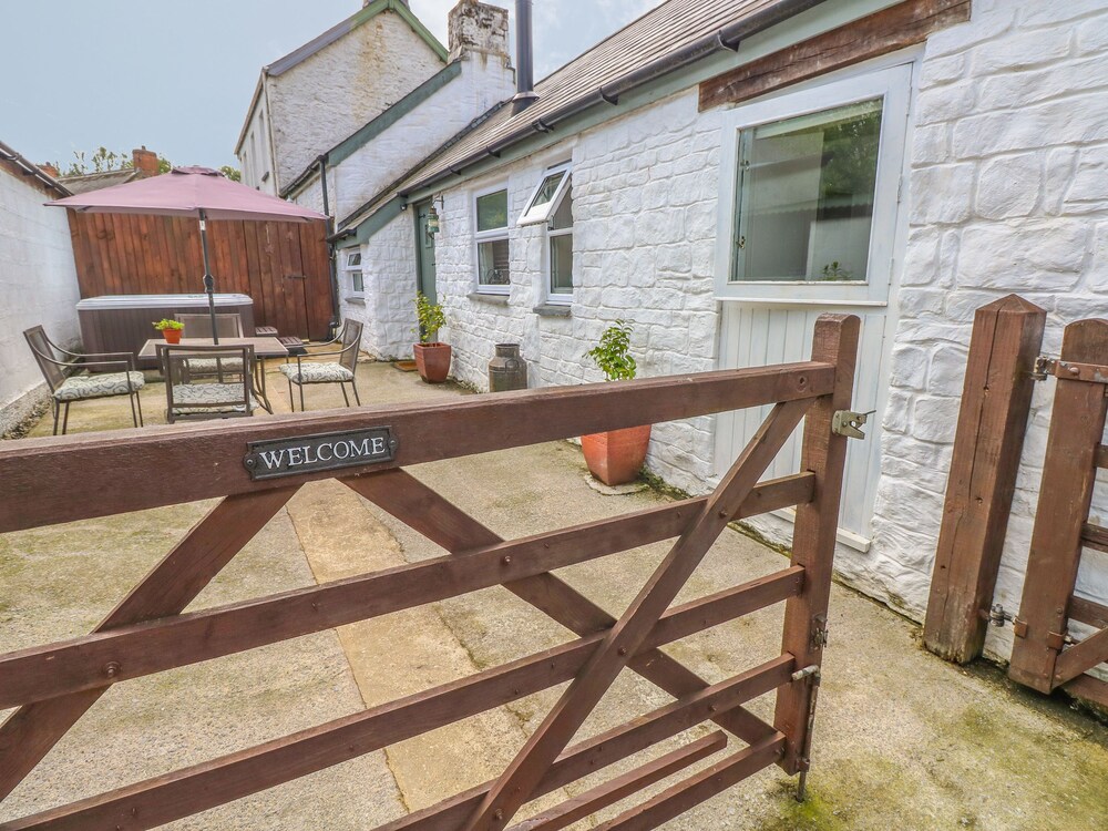 The Barn at Waunlippa — 4-Star Luxury Hotel in Narberth, United Kingdom