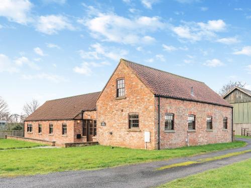 The Old Combine Shed — 4-Star Luxury Hotel in York, United Kingdom