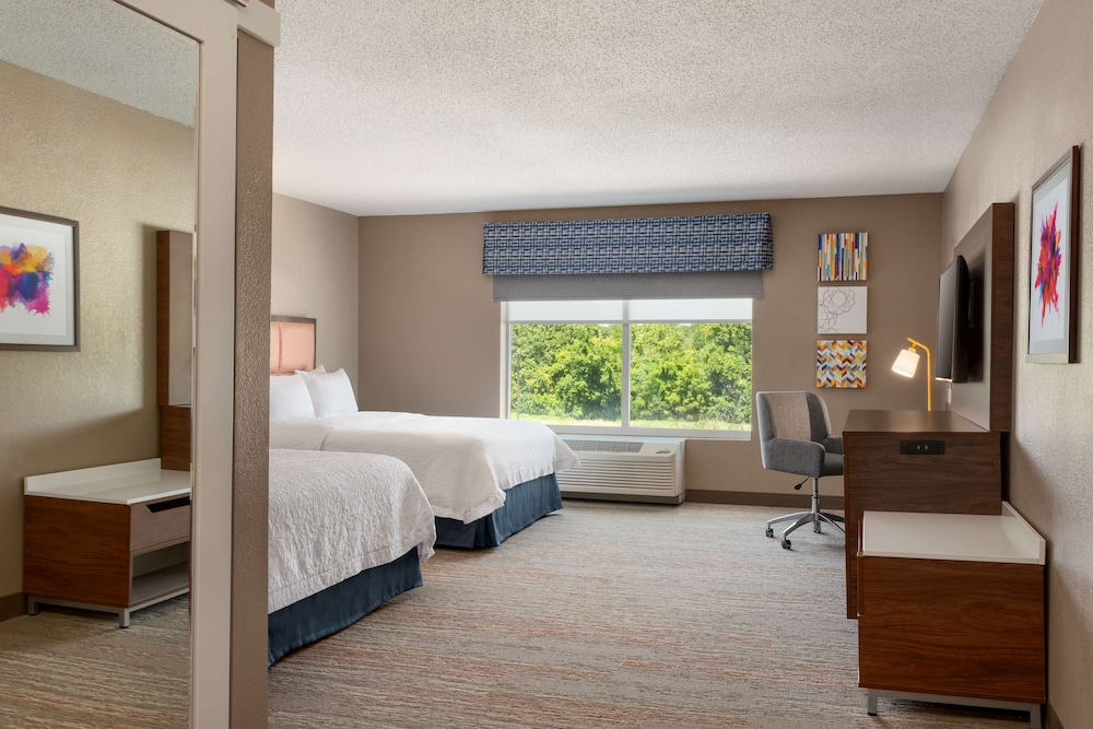 Hampton Inn St. Louis Columbia - photo 7