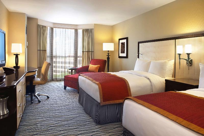 Hilton Rosemont Chicago O'Hare - photo 98